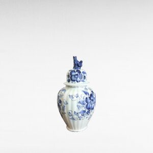 Delft stiliaus keraminė vaza